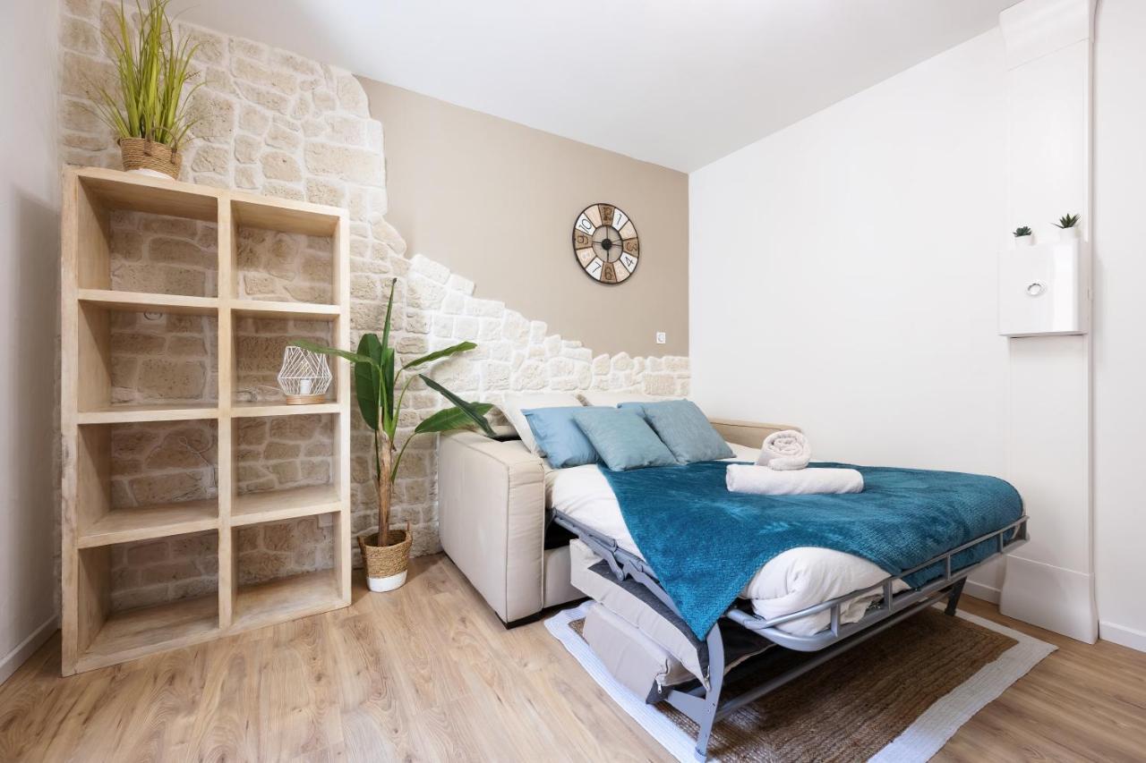 Exotic Stones Hyper Centre Fontaine Moussue Apartment Salon-de-Provence Exterior photo